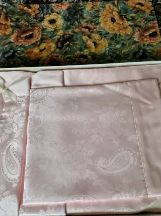 Completo Lenzuola Matrimoniali Rosa Raso