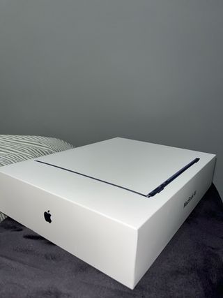 MacBook Air M2 16GB RAM Nuevo (color medianoche)