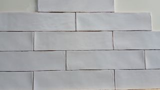 Unidades limitadas – Azulejo blanco mate 30x7,5 cm