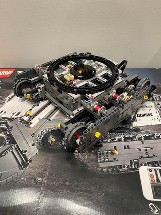 Escavatore LEGO Technic Liebherr R 9800 42100