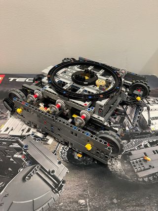 Escavatore LEGO Technic Liebherr R 9800 42100