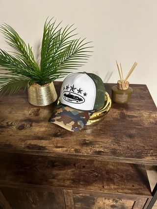 Cappello Corteiz bianco