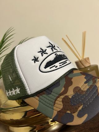 Cappello Corteiz bianco