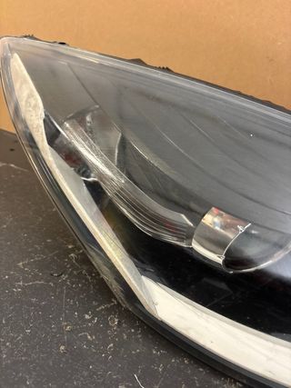 Faro Derecho Megane III 2014-2016