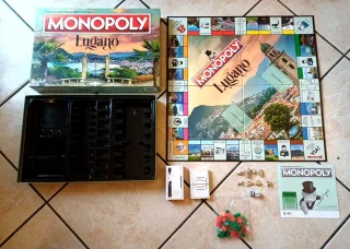 Monopoly Lugano gioco Hasbro pari al nuovo