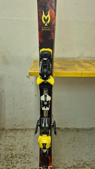 Esquís de Pista Atomic Marcel Hirscher
