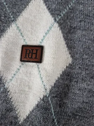 Jersey de rombos gris y blanco