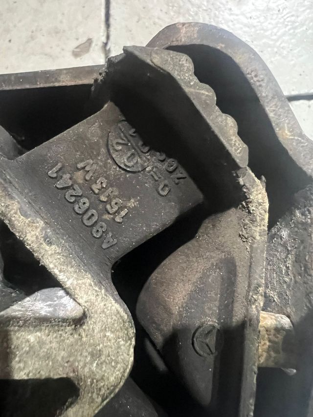 Soporte Motor Mercedes Benz