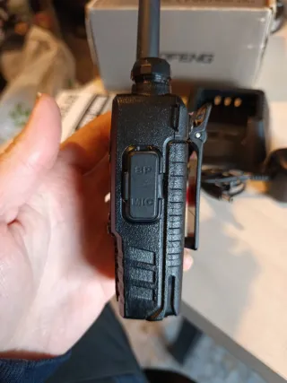 Radio Walkie Talkie Baofeng VHF/UHF FM