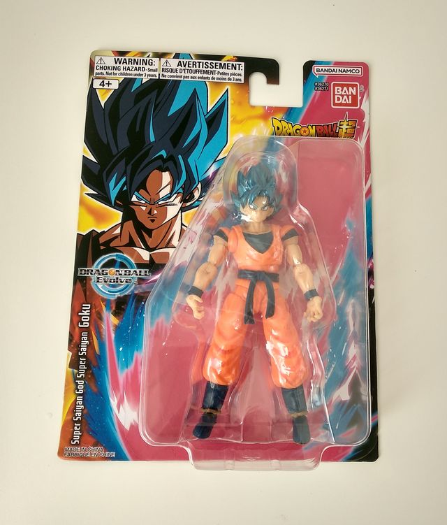 DRAGON BALL EVOLVE SÚPER SAIYAN GOKU