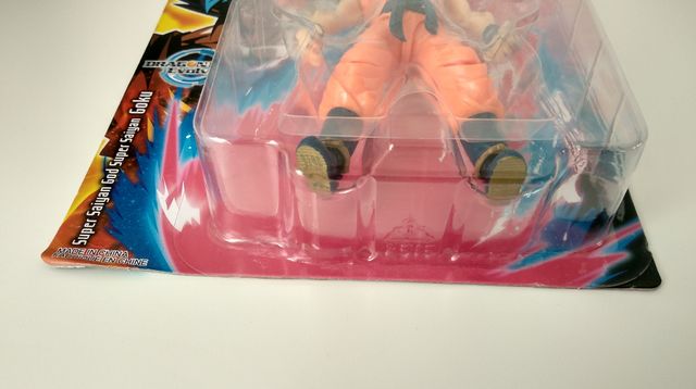 DRAGON BALL EVOLVE SÚPER SAIYAN GOKU