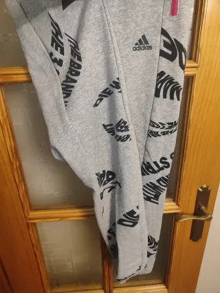 Pantalones chándal Adidas Talla S