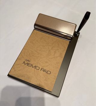 Set Regalo CARL C-11 Giappone: Memo Pad + Rubrica