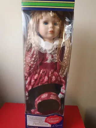 Bambola di Porcellana Collezione Classica