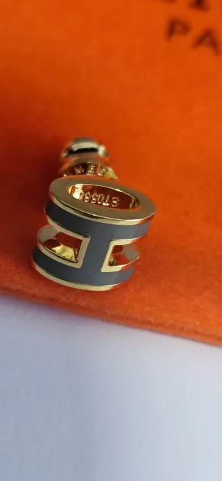 Pendientes Hermès H Dorados y Gris