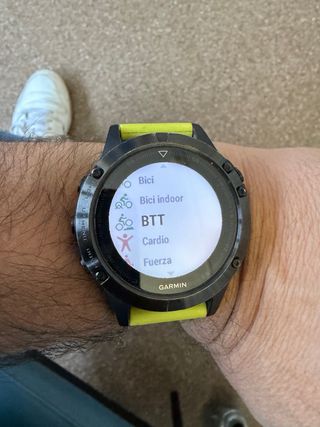 Garmin Fenix 5 Sapphire Negro/Amarillo