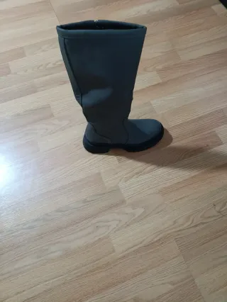 Botas altas verde oscuro