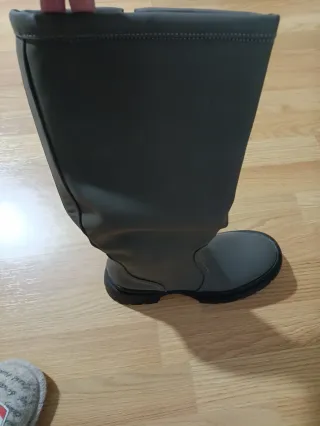 Botas altas verde oscuro