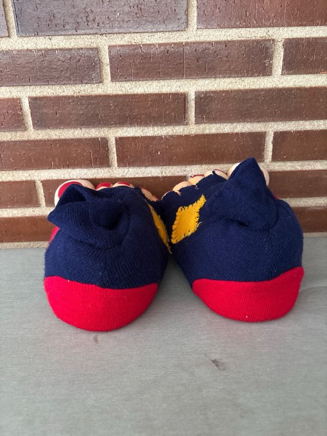 Ciabatte divertenti a piedi di mostro, n° 40