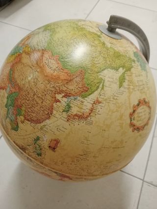 Lampada mappamondo funzionante con lampadina