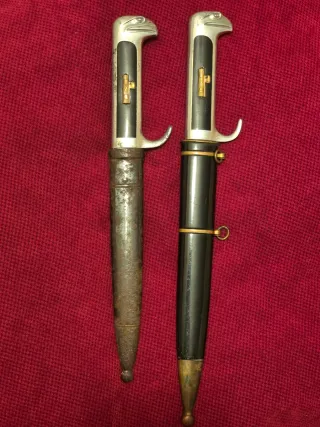 Coltelli Milizia Fascista MOD32 e MOD37