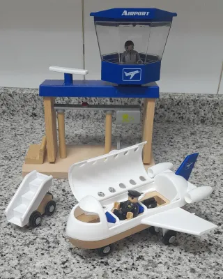 Torre de control aeropuerto Play tive Junior