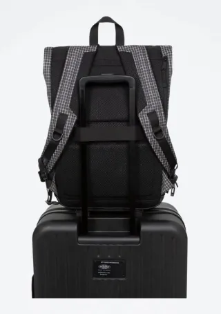 Zaino Eastpak Tecum Roll Nero