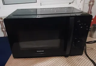 Microondas Taurus Negro