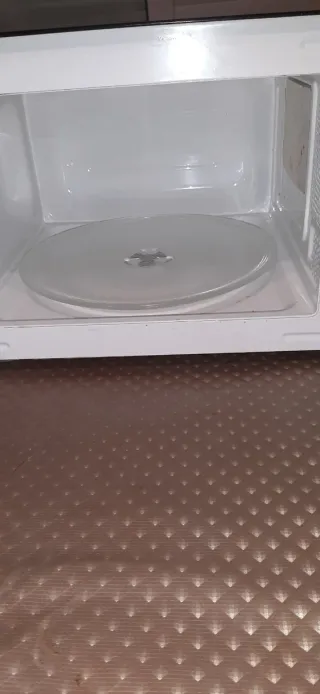 Microondas Taurus Negro