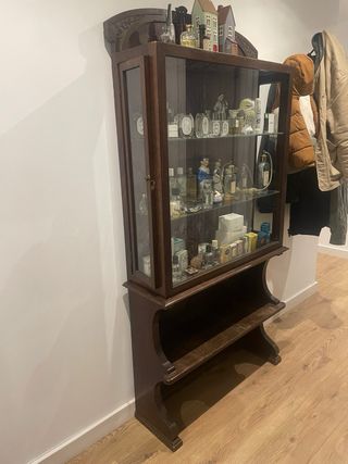 Vitrina antigua madera y vidrio