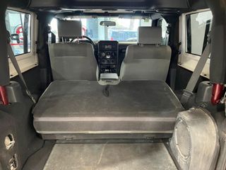 Jeep Wrangler Sahara