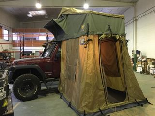 Jeep Wrangler Sahara