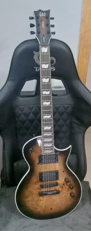 LTD EC-1000 Guitarra Eléctrica + Estuche ESP