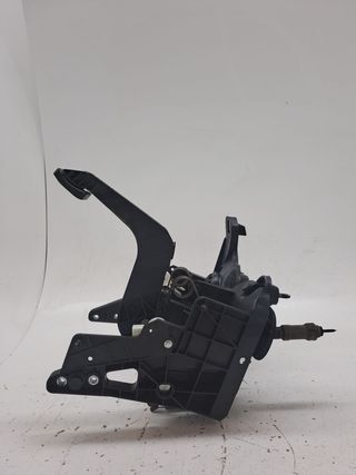 PEDAL EMBRAGUE OPEL ASTRA K SPORTS TOURER
