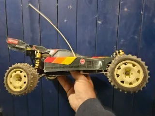 Coche RC Kyosho Tracción Total