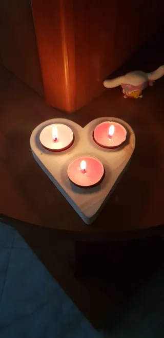 Portacandele Cuore in Legno per 3 Candele