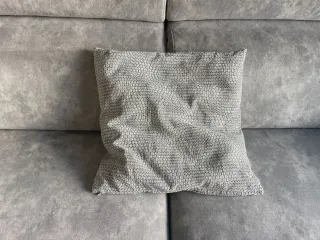 2 Cojines IKEA Diseño Geométrico