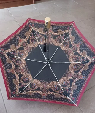 Paraguas plegable automático pequeño