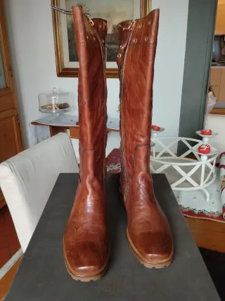 Stivali The Bridge marroni Tg 39