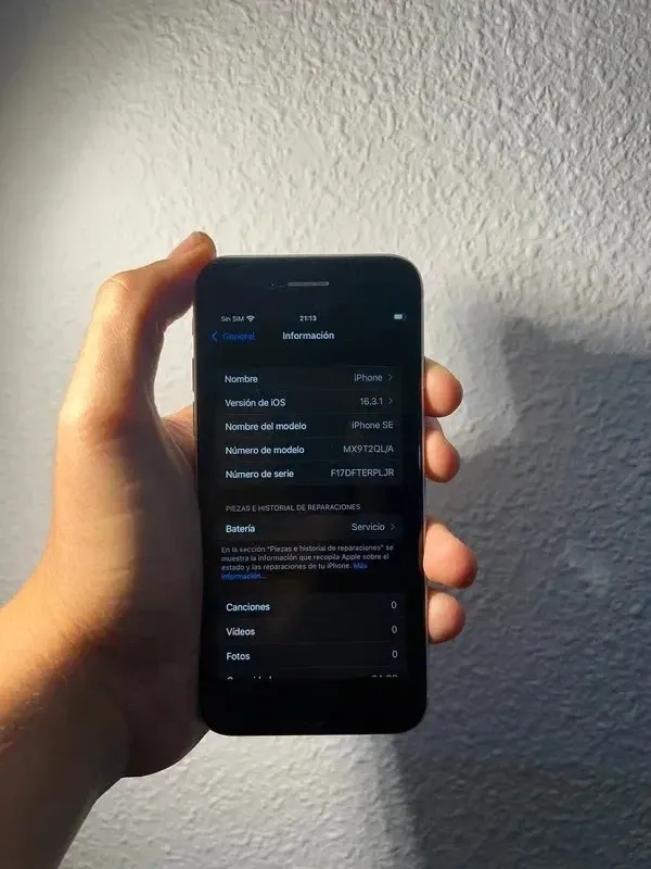iPhone SE 2ª Gen Nero