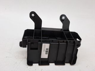 CAJA RELES / FUSIBLES VOLVO V40 (4)