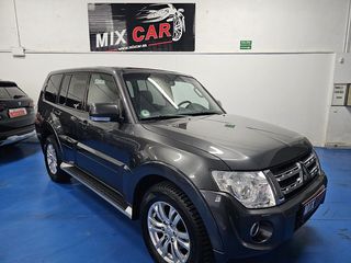 Mitsubishi Montero 2012