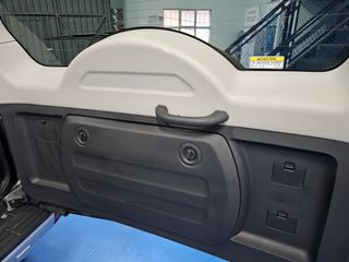 Mitsubishi Montero 2012