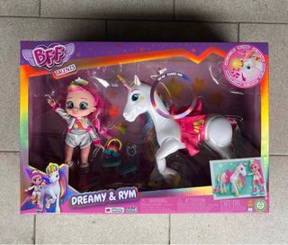 Bambola BFF con unicorno