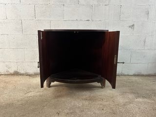 Mueble esquinero de madera bajo de salón