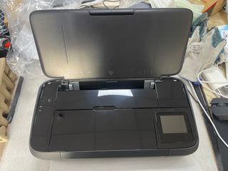 HP OfficeJet 250 Mobile AiO - Impresora Portátil M