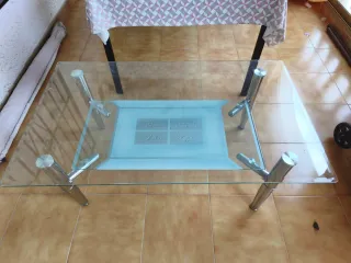 Mesa de centro cristal y metal