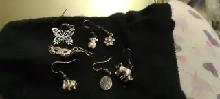 Varios pendientes modelos 0'75 un par o 1 e dos pa