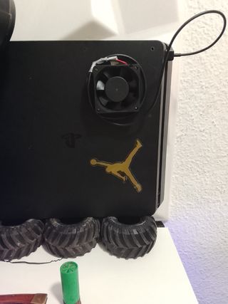 Pack completo gamin pc PS4  Mesa led silla y demás