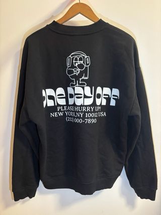 Sudadera Negra Days Off Please